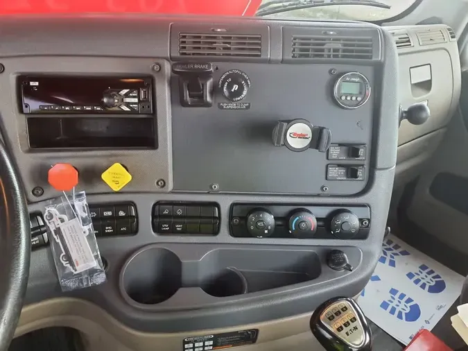 2019 FREIGHTLINER/MERCEDES CASCADIA 125
