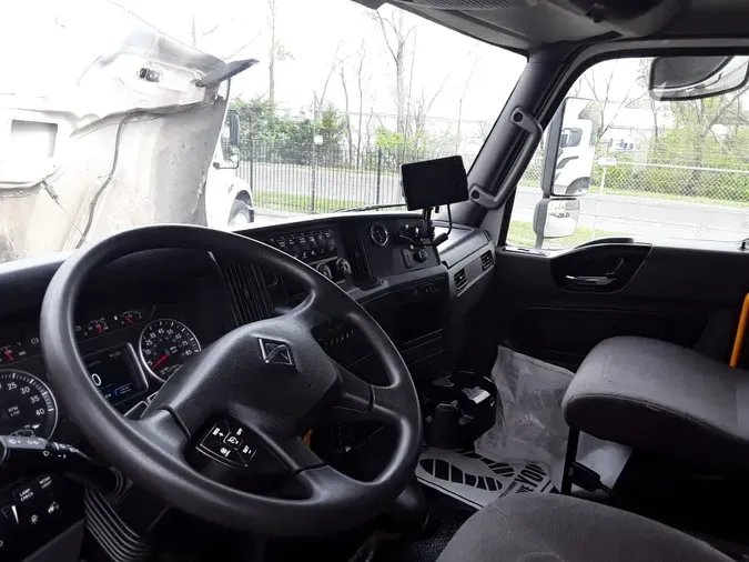 2023 NAVISTAR INTERNATIONAL MV607 (4X2)