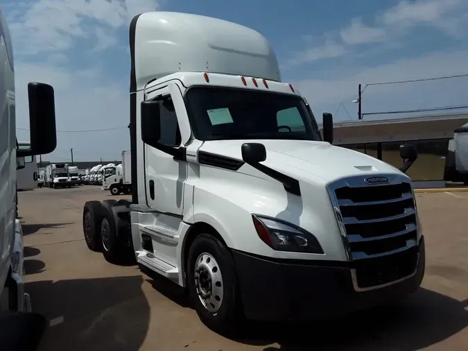2022 FREIGHTLINER NEW CASCADIA PX12664