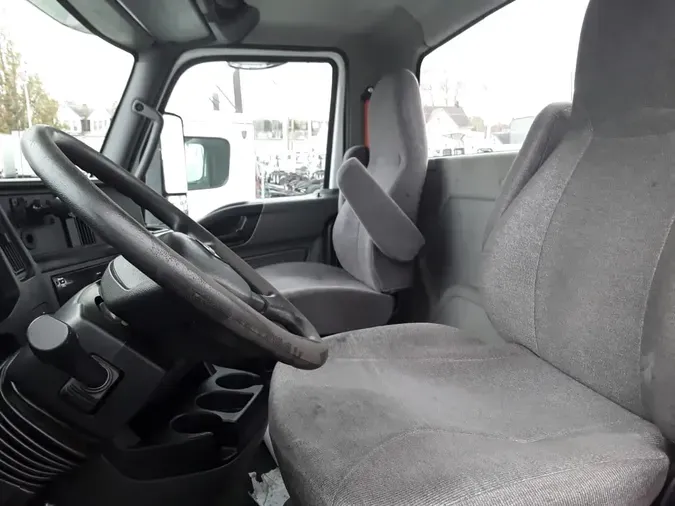 2019 NAVISTAR INTERNATIONAL RH613 DAYCAB S/Ae152cd620462f1b68b29b50e9cb6f9df