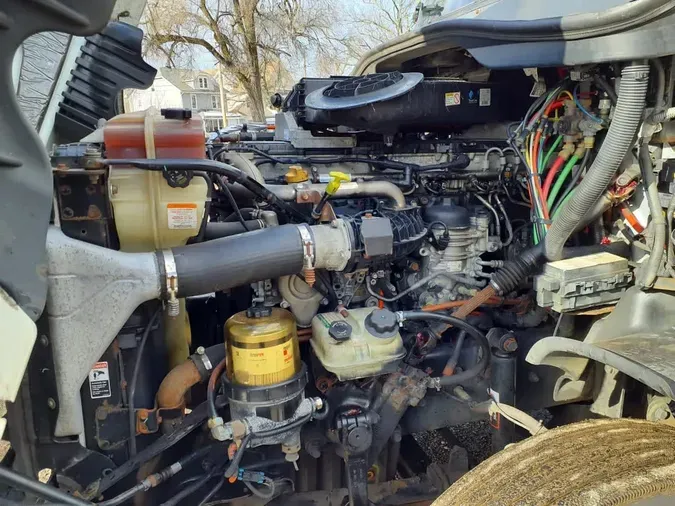 2019 FREIGHTLINER/MERCEDES CASCADIA 125e158e9f24017d9afbd287cfc1cf8064e