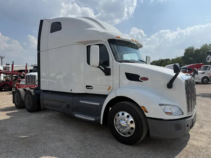 2021 Peterbilt 579