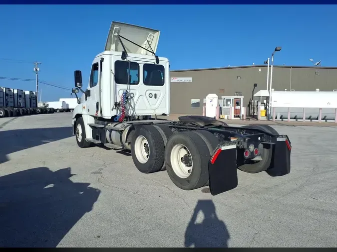 2019 FREIGHTLINER/MERCEDES CASCADIA 125e15eb83136728900f5bf76ec6f6b2cfd