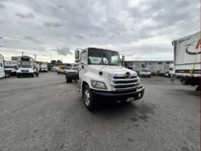 2015 HINO HINO 338