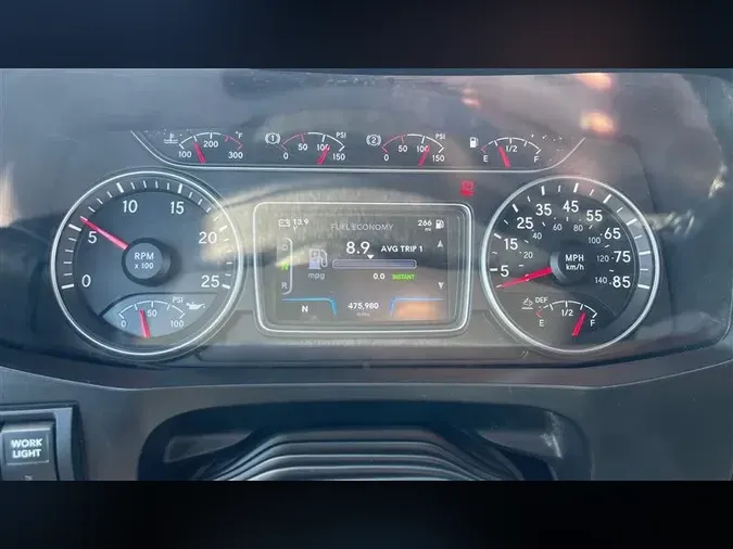 2020 INTERNATIONAL LT