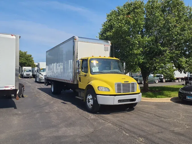 2016 FREIGHTLINER/MERCEDES M2 106