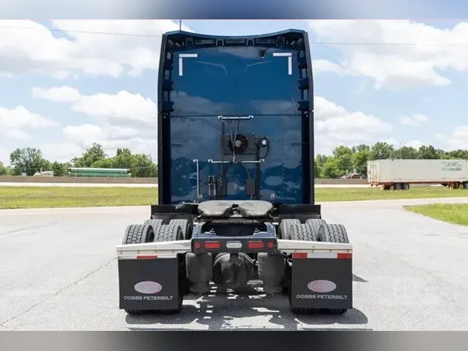 2022 PETERBILT 579