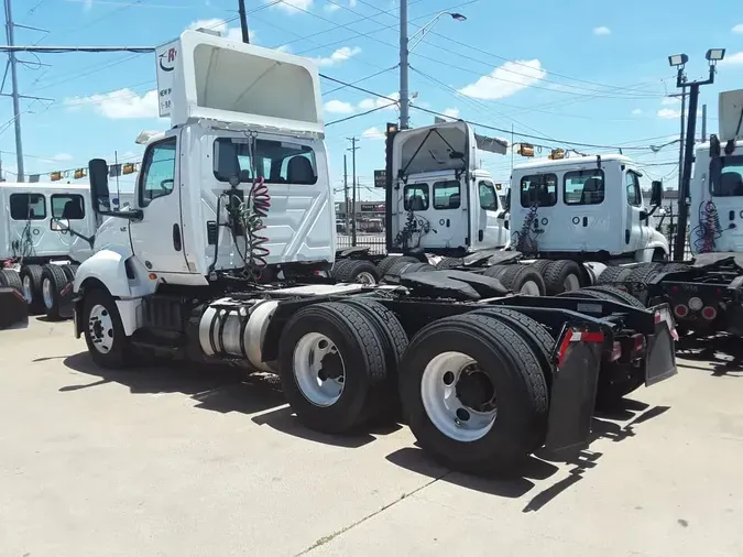 2018 NAVISTAR INTERNATIONAL LT625 DAYCAB T/A