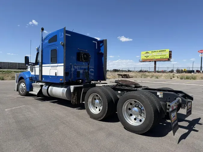 2024 Kenworth W990e17fd40fb23056f1b85faa1bb58abcb0
