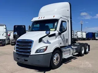 2023 FREIGHTLINER CASCADIA 116