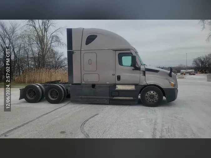 2023 Freightliner Cascadia