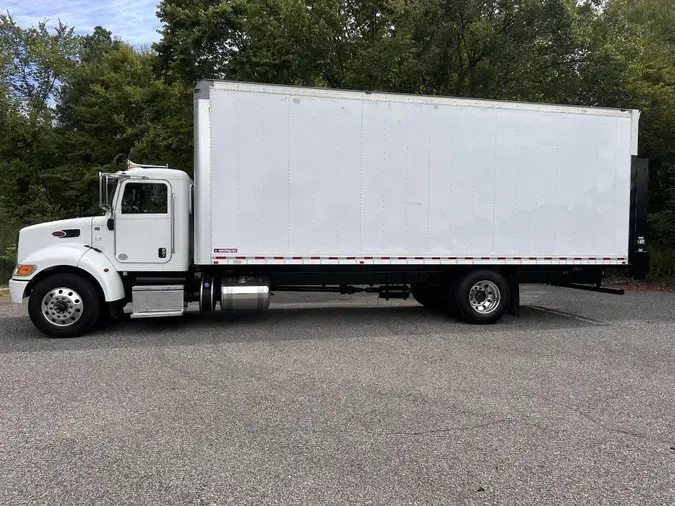 2018 Peterbilt 337