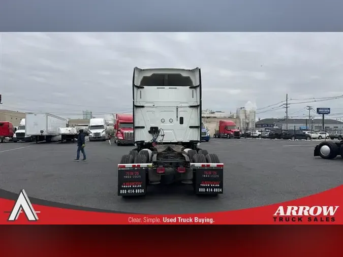 2022 INTERNATIONAL LT