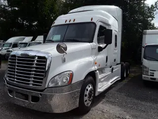 2016 Freightliner CASCADIA 125