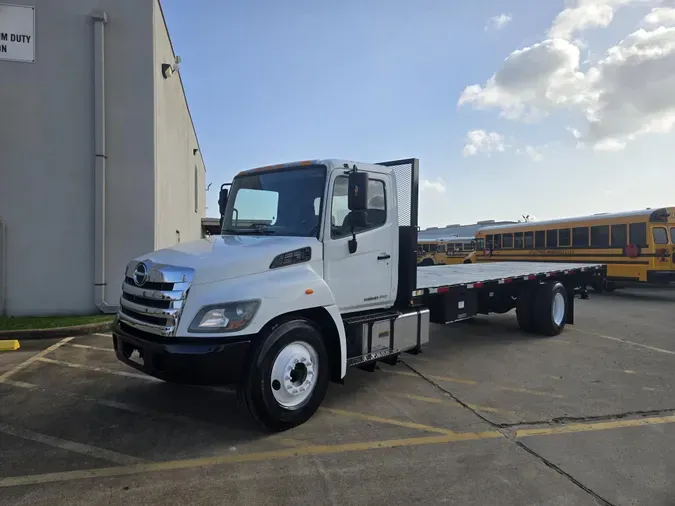 2016 Hino 268