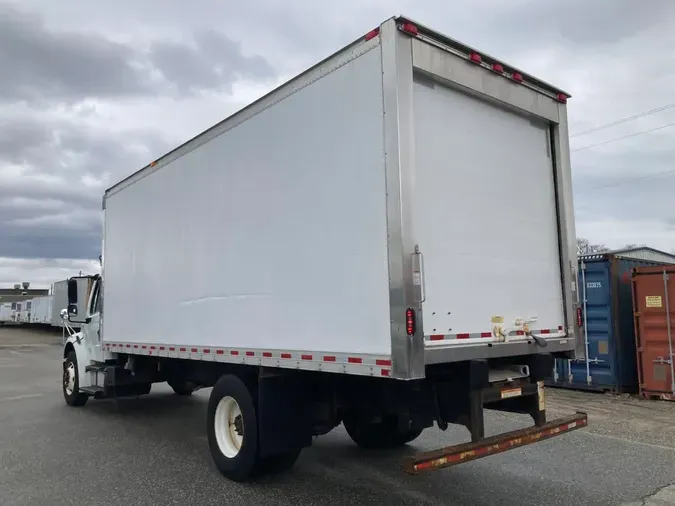 2020 FREIGHTLINER/MERCEDES M2 106e18bd39626bf25e4d2bc32b906eae8a1