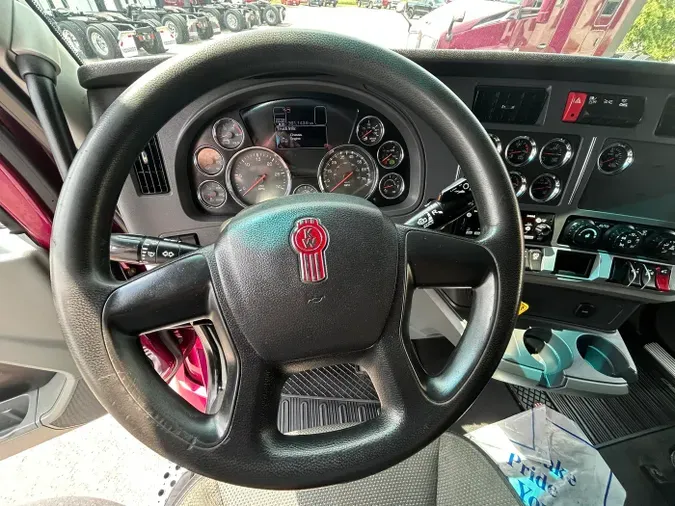 2022 Kenworth T680