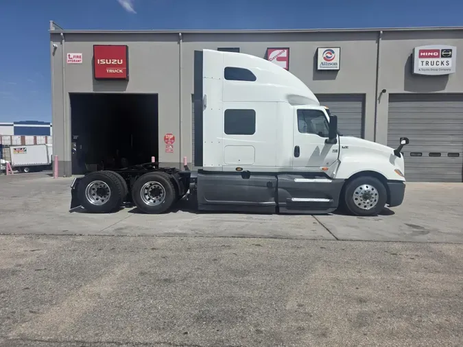 2022 International LT625e18da92c2d7c51a564d235c5fa1ab33b