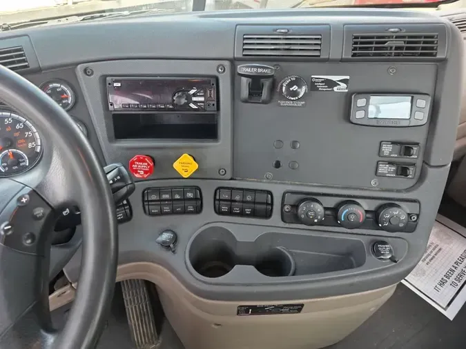 2019 FREIGHTLINER M2 112