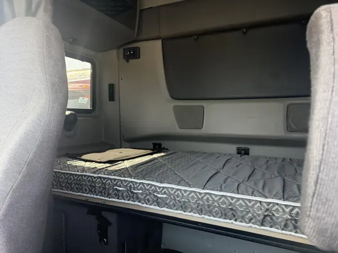 2020 International LT625e18ec81400f38b7d4b73e92e4fb0537f