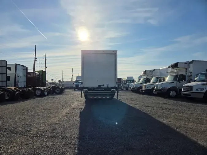 2016 FREIGHTLINER/MERCEDES M2 106e18f20ace08f1f93e13154a8b0df6d36