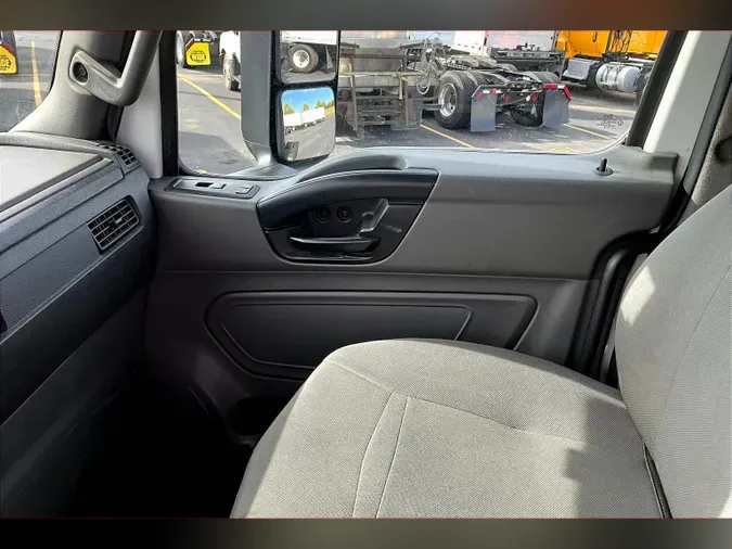 2019 INT LT625 6x4e190712cc4d5f318beadb23b9be11c1a