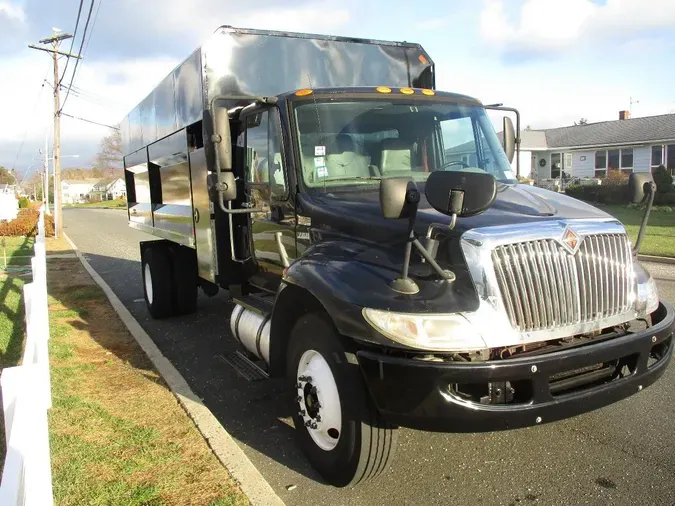 2014 INTERNATIONAL 4300
