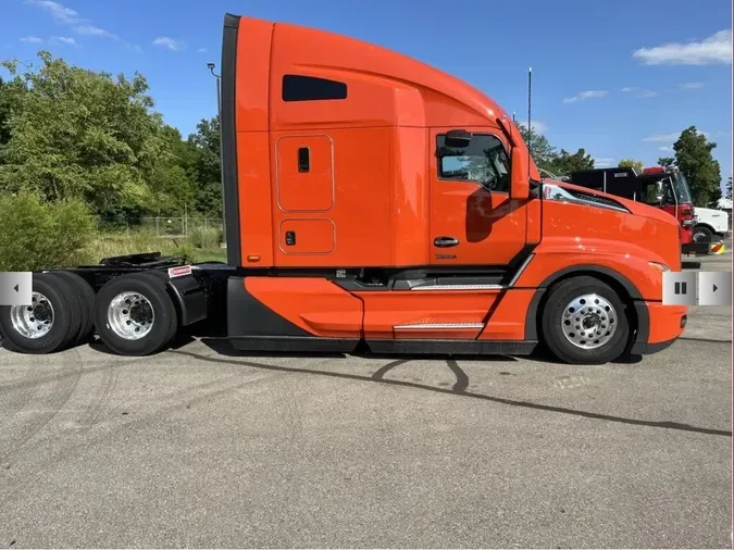 2025 Kenworth T680