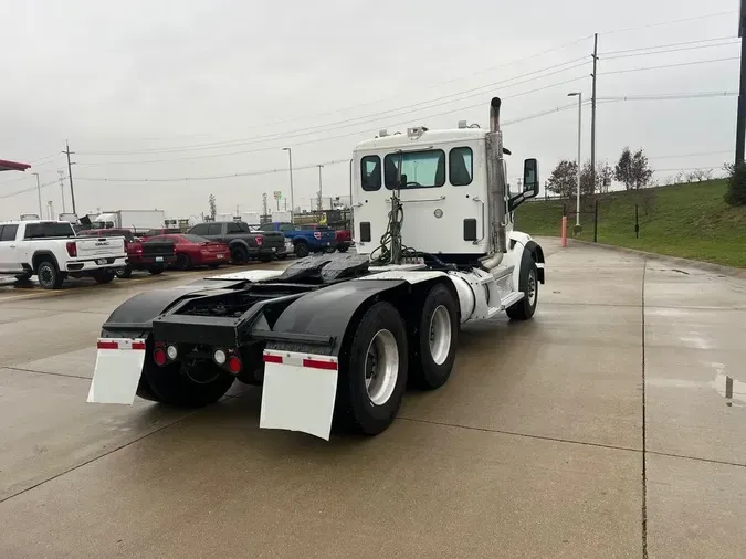 2018 Peterbilt 567