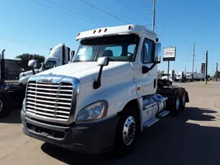 2017 Freightliner CASCADIA 125
