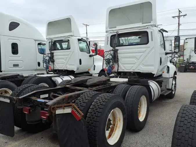 2019 NAVISTAR INTERNATIONAL LT625 DAYCAB T/Ae19ef5609bdd8c164e9846ed21827401