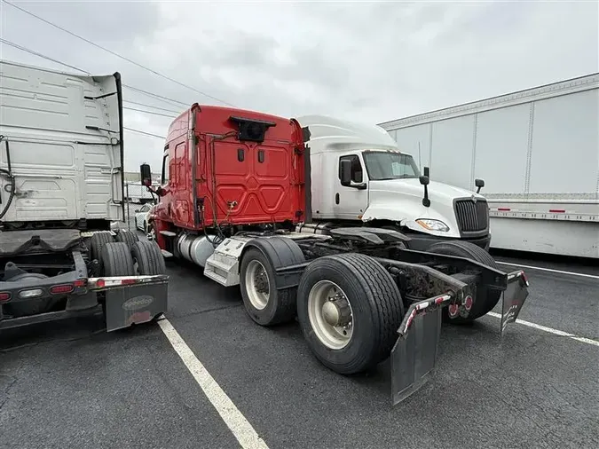 2017 FREIGHTLINER CASCADIA