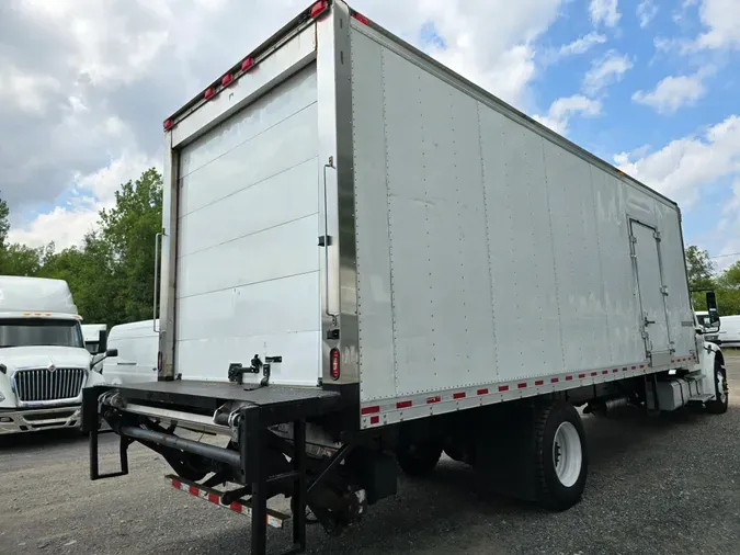 2017 FREIGHTLINER/MERCEDES M2 106