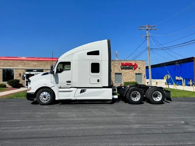 2022 Kenworth T680