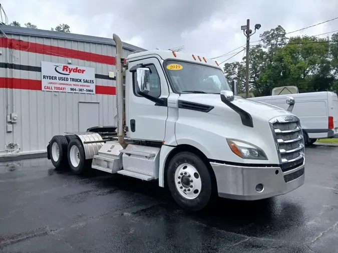 2019 FREIGHTLINER/MERCEDES NEW CASCADIA PX12664
