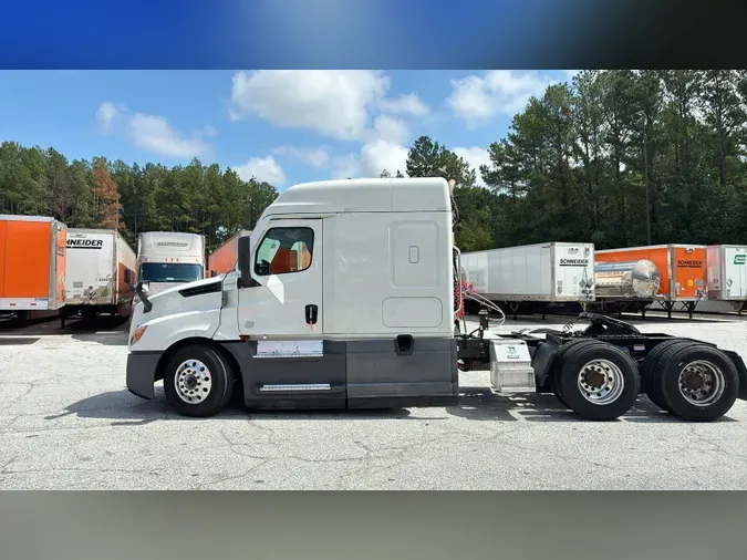 2021 Freightliner Cascadia 126e1a971117f6c1226d51ee5251d5c4ed8