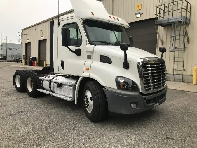 2018 Freightliner X11364STe1ab4299c9b75323e0ecee087b1074b8