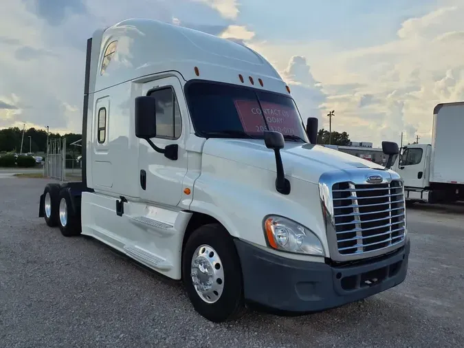 2020 FREIGHTLINER CASCADIA 125