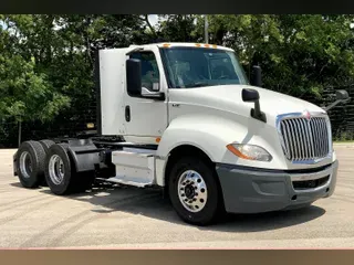 2019 INT LT625 6x4
