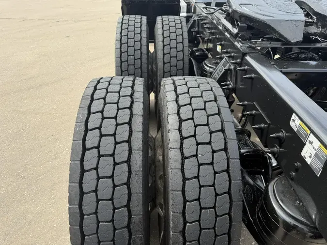 2020 Peterbilt 579e1afeb82d66d6f59bdd46219fe1e3b1e