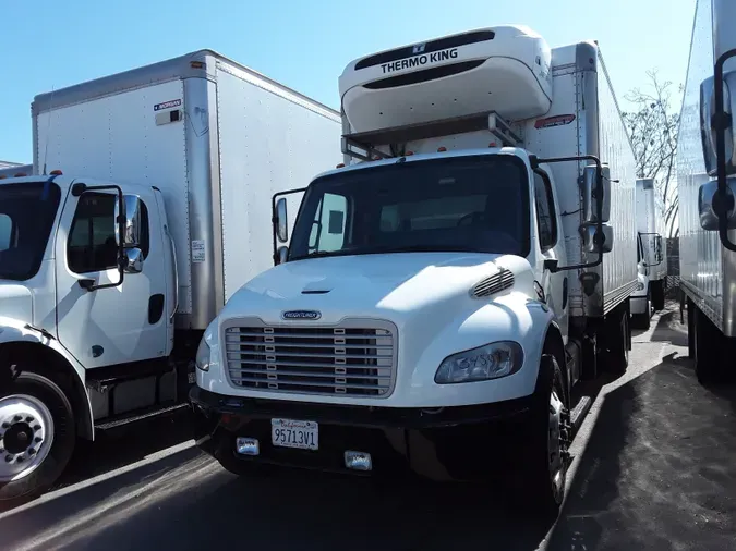 2016 FREIGHTLINER/MERCEDES M2 106