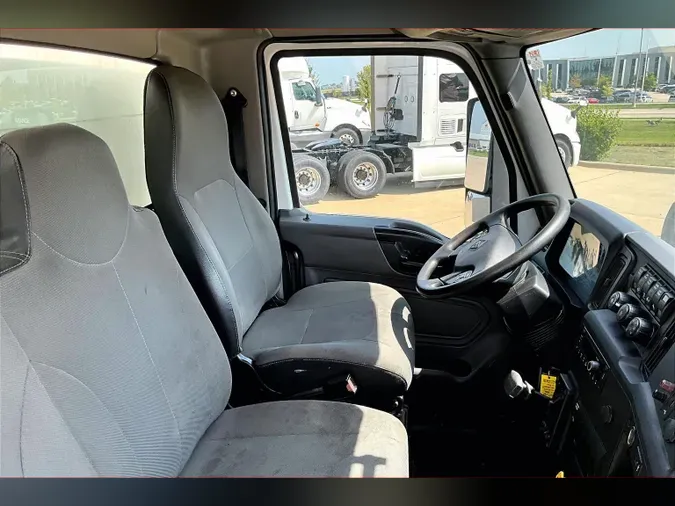 2021 INT MV607