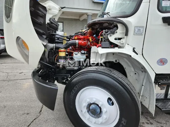 2018 FREIGHTLINER M2