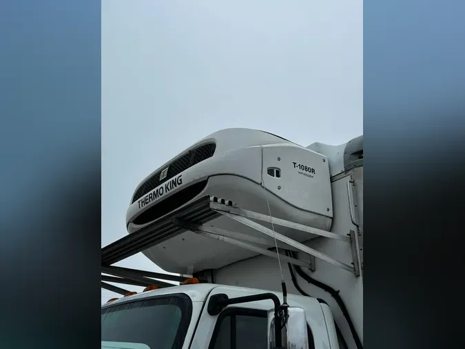 2018 FREIGHTLINER/MERCEDES M2 106