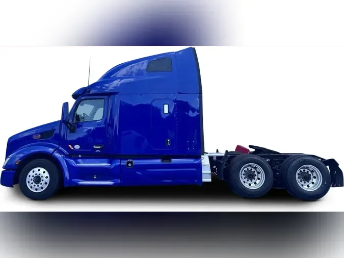 2022 Peterbilt 579e1bb28e1e83a662f98fc54999e59b15b