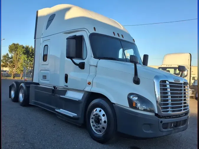 2020 FREIGHTLINER/MERCEDES CASCADIA 125