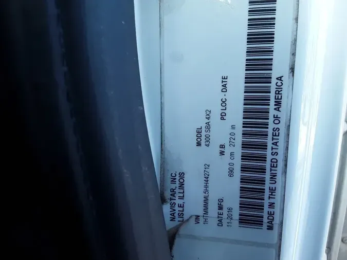 2017 NAVISTAR INTERNATIONAL 4300