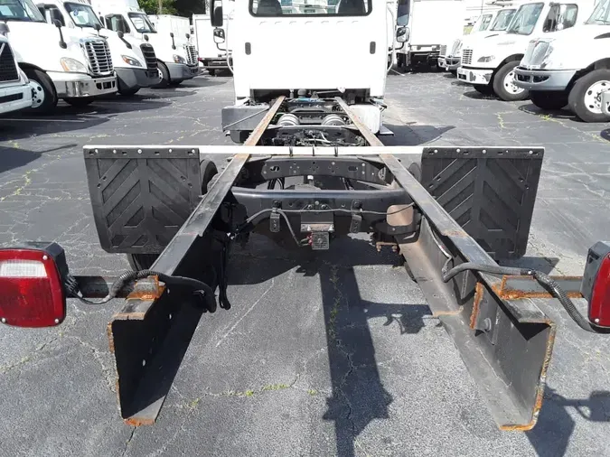 2020 FREIGHTLINER M2 106