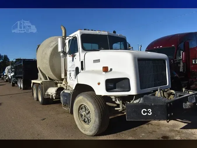 1999 INTERNATIONAL PAYSTAR 5600e1ca3062f67bb715c9a9525d23558e87