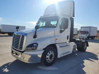 2016 Freightliner CASCADIA 125